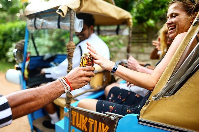Exclusive : Colombo Sunset City Safari by TukTuk - Tea Triumph and the Ceylon Tea Stop