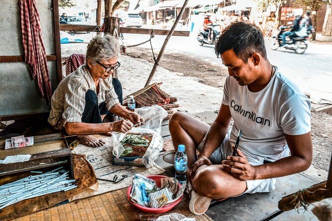 Explore Battambang full day tour by Tuk Tuk (start from 9am-6:30pm) - The Bat Cave at sunset