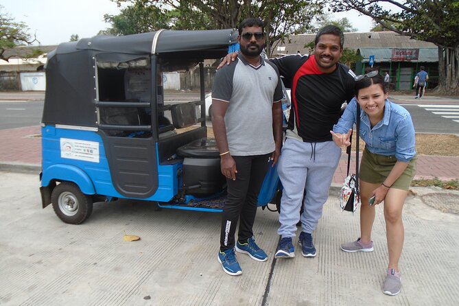Explore Colombo by Tuk Tuk – All Entry Fees Included - Manning Market and Colombo Fort Railway Station