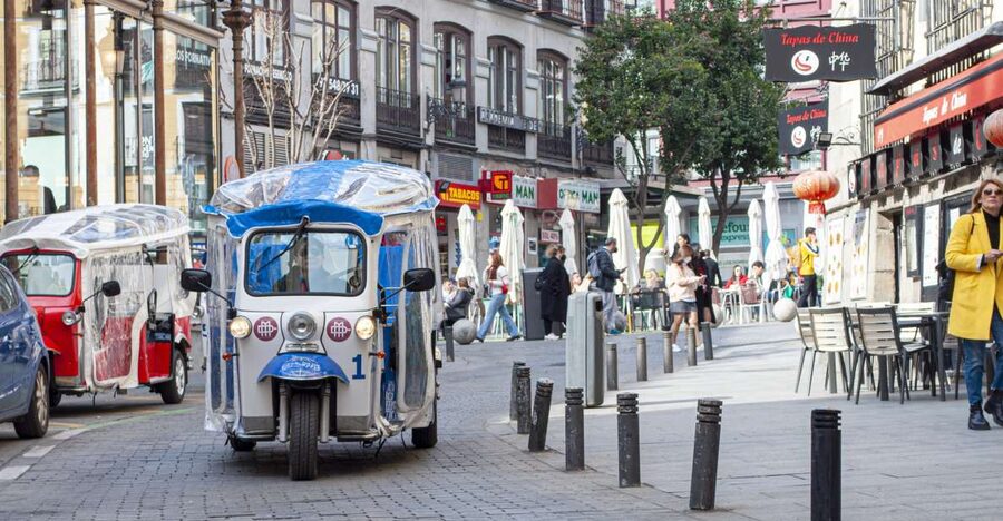 Explore Madrid’s Top Sights on an Electric Tuk-Tuk Tour - The Royal Palace and Almudena Cathedral