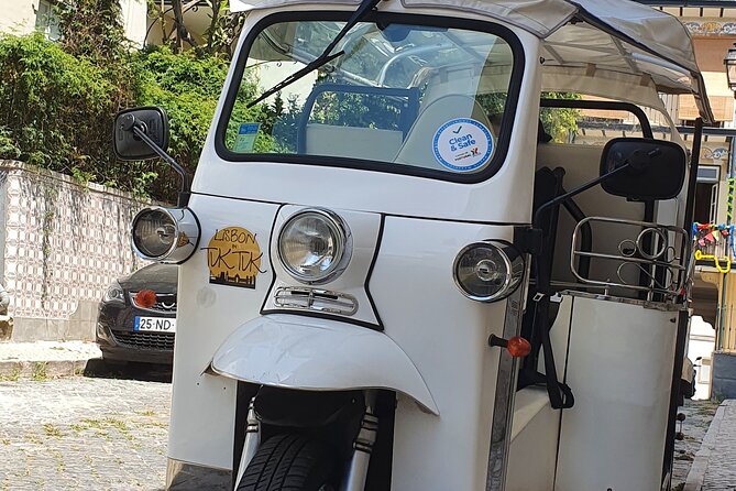 Fado TukTuk Tour 120 mins (Max 4 people) - Portas do Sol, the First Big View