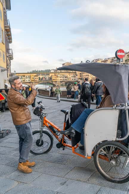 Florence: Private Transport by Rickshaw - Moving through Florence’s narrow streets