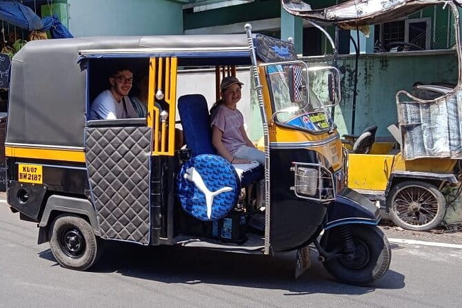 Fort Kochi Sightseeing Tuk-Tuk Tour - Temples, the Jain Temple, and Mattancherry