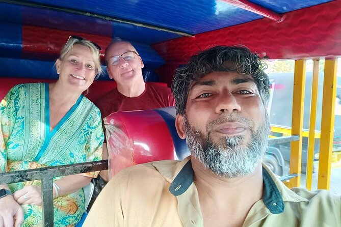 Fort Kochi Tuk Tuk Tour - Fort Kochi Beach adds a short seaside pause