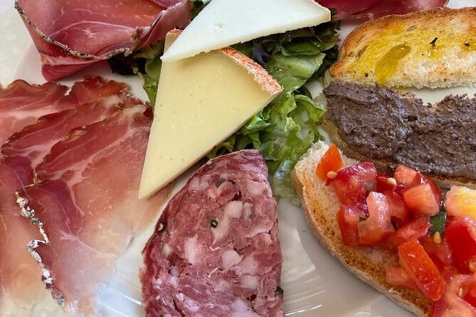 From Florence:Tuscany Tuk Tuk with Lunch, Wine & San Gimignano - Meeting at Porta Romana in Florence