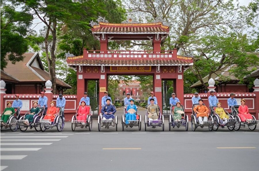 From Hue: Hue Evening Foodie Cyclo Tour. - Price, group size, and what you receive