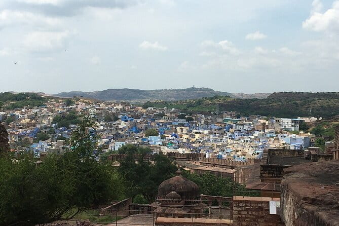 Full Day Jodhpur City Sightseeing Tour by Tuk Tuk Taxi - An hour around Clock Tower Market