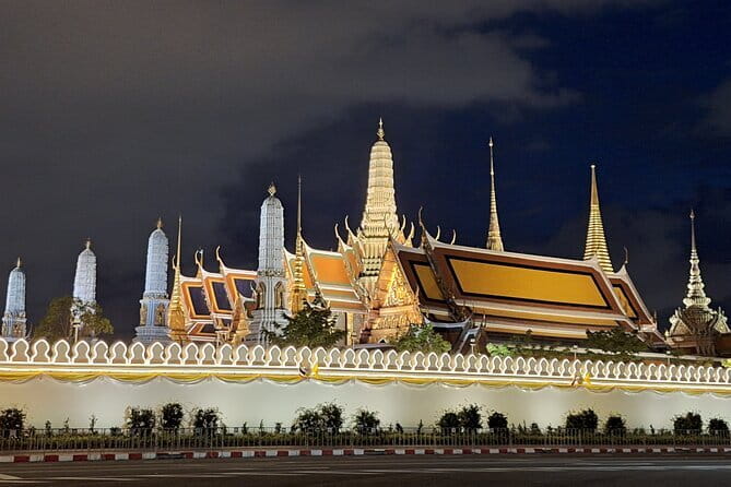 Fun Tuk Tuk Dinner and Massage in Old Town Bangkok - Key points at a glance