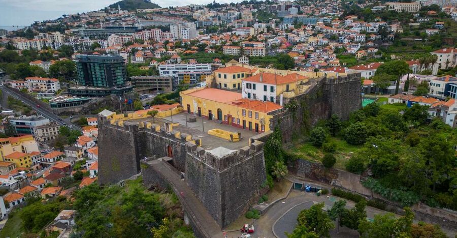 Funchal : 1 hour City Tour by Tuk-Tuk - A quick ride through Funchal’s story