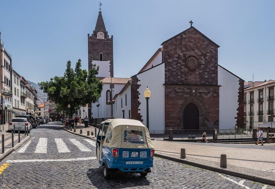 Funchal: 2-Hour Tuk-Tuk Tour with Cable Car Finale - Barreirinha for sea air and a short pause