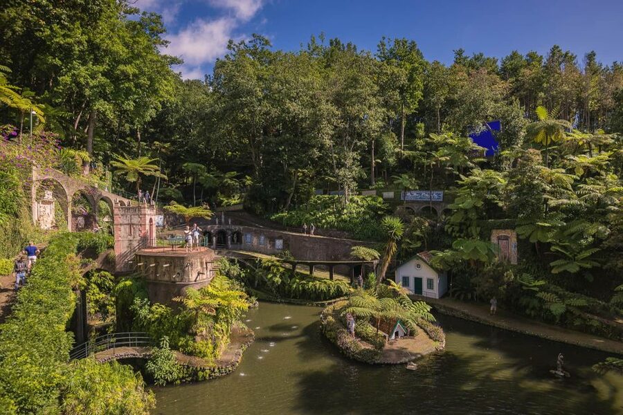 Funchal: Monte Tropical Garden & Toboggan Ride by Tuk Tuk - Monte Palace Madeira, with more than 70,000 square meters to cover