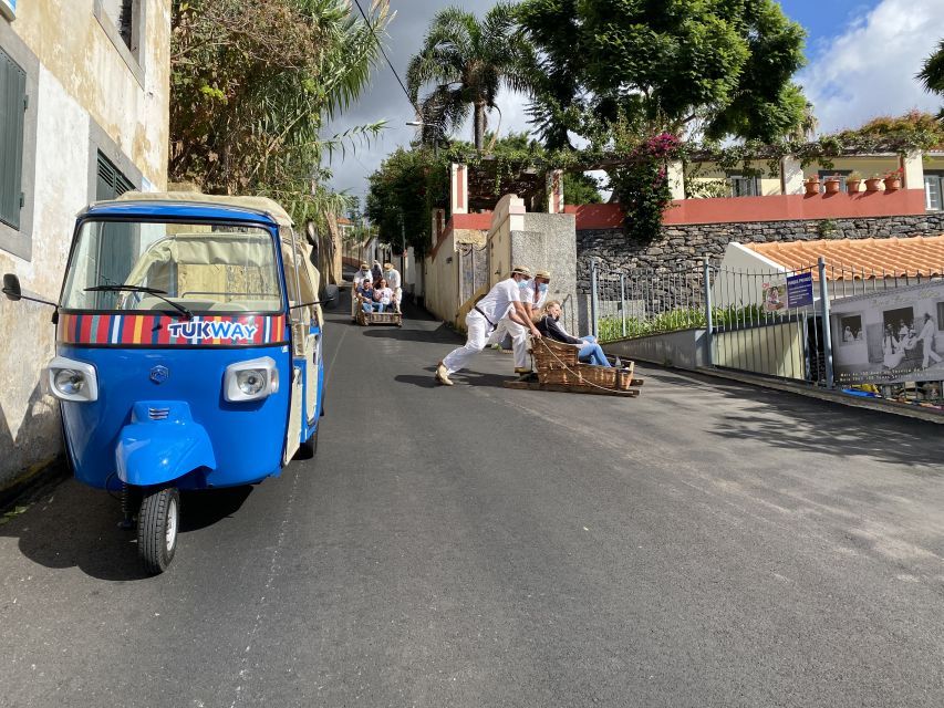Funchal: Monte Tropical Garden & Toboggan Ride by Tuk Tuk - Funchal Old Town, stories before the climb