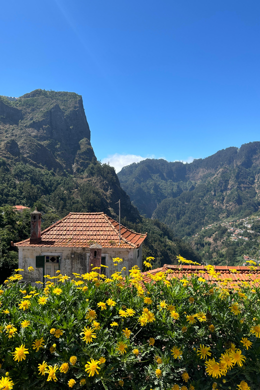 Funchal: Valley of the Nun’s tour by tuk tuk - From Funchal to Madeira’s mountain interior