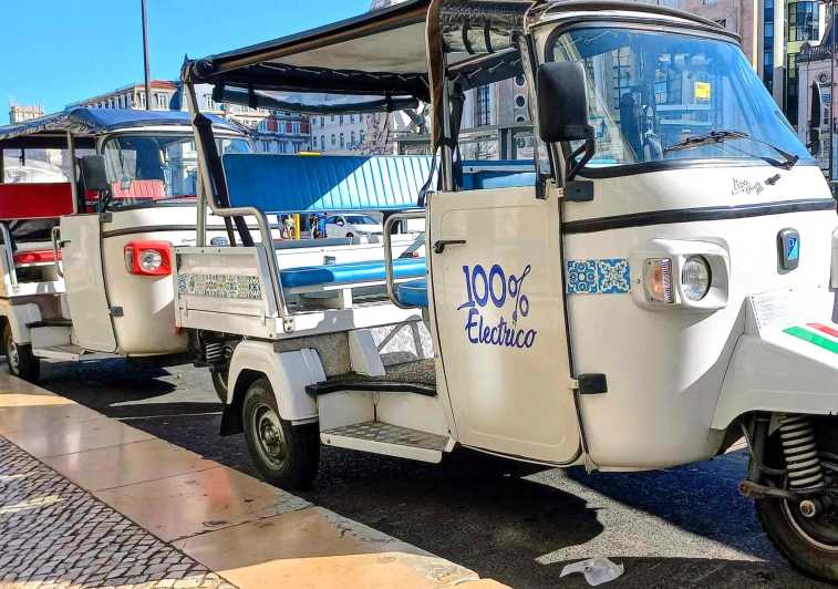 Guided Electric Piaggio Tuk-Tuk Tour of Historic Lisbon - Portas do Sol and Graça: Lisbon from above