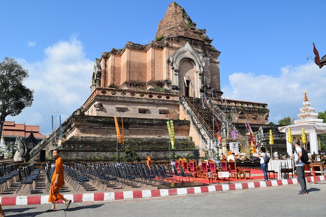 Half Day Chiang Mai City and Cultural by TukTuk, Samlor & Red car (Private Tour) - Tha Phae Gate: Chiang Mai’s old city entrance