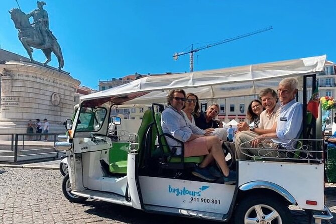 Halfday Tuk Tuk Tour Lisbon Highlights-Viewpoints-Local Stories - Senhora do Monte and São Vicente de Fora