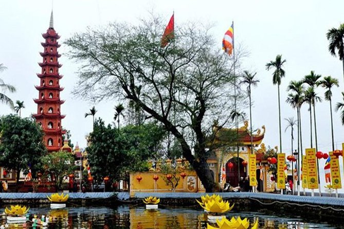 Hanoi Cyclo Ride and Water Puppet Show - Walking around Hoan Kiem Lake and Ngoc Son Temple