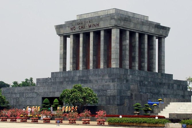 Hanoi Cyclo Ride and Water Puppet Show - Lunch and the awkward midday gap