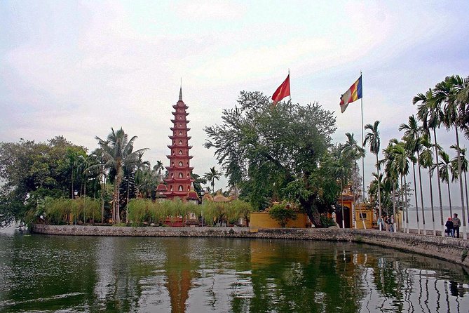 Hanoi Cyclo Tour with Lunch - The guide can make or break the morning