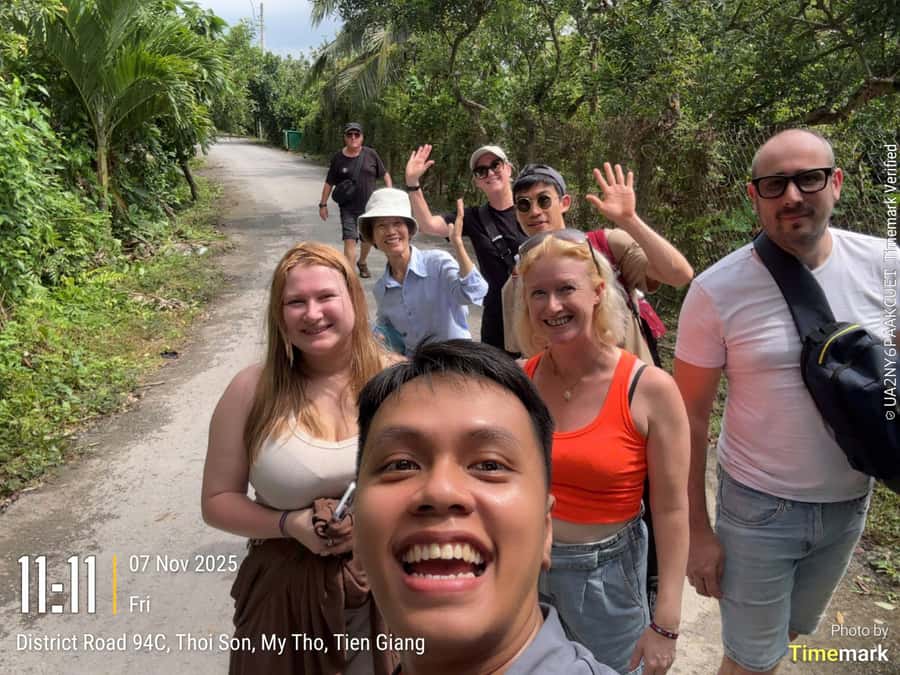 HCM: Authentic Mekong Delta - Boat, TukTuk, Khot Cake Making - Making bánh khọt and eating lunch