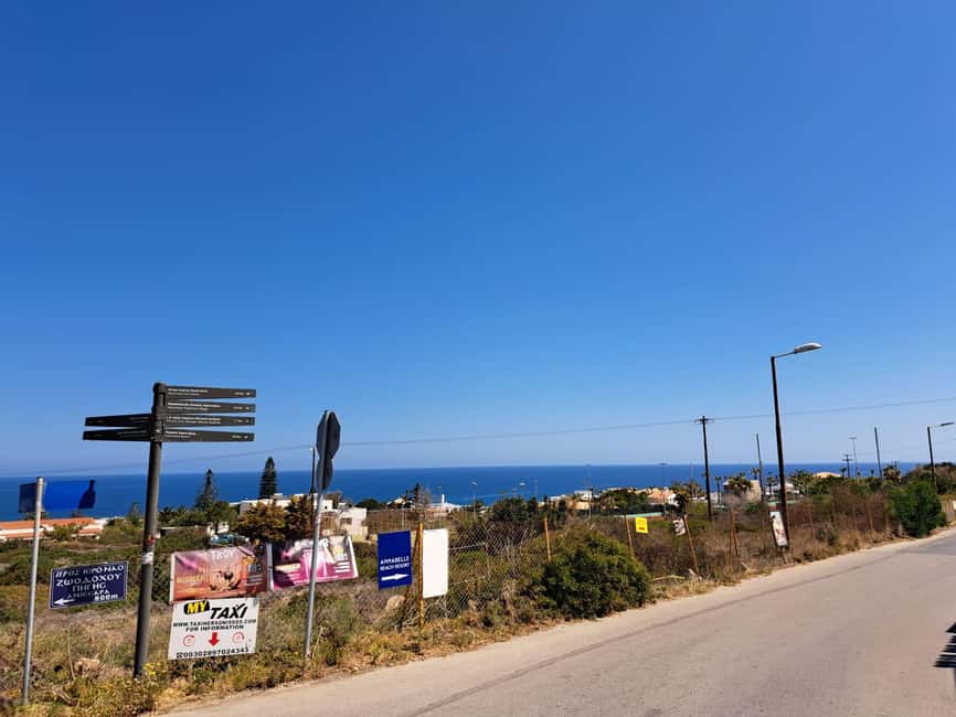 Hersonissos: Private Tuk Tuk Tour with Sea Views - Star Beach and Hersonissos main street