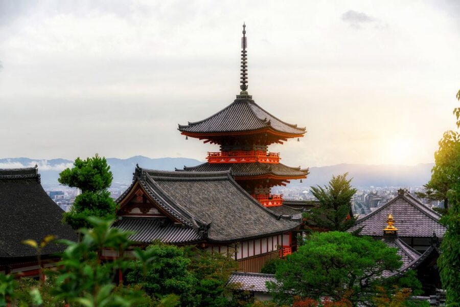Higashiyama | Kyoto: Sakura Season Private Rickshaw Tour - Choosing between 70 minutes and two hours