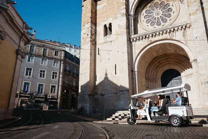 Historic Lisbon Tour with Local Guide in Private Eco Tuk Tuk - Portas do Sol and Senhora do Monte