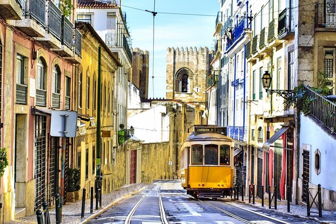 Historic Lisbon Tuk Tuk Tour - Alfama, Lisbon Cathedral, and Santo António