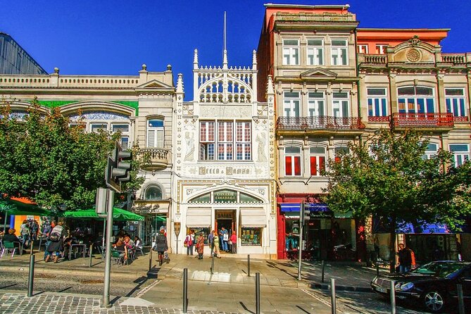 Historic Porto by Private Electric Tuk Tuk to Top Landmarks - Meeting point, timing, and comfort details