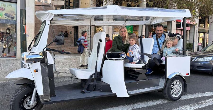 Historical Tuk Tuk Tour, Viewpoints and Old Neighborhoods - Portas do Sol and Santa Luzia open the view