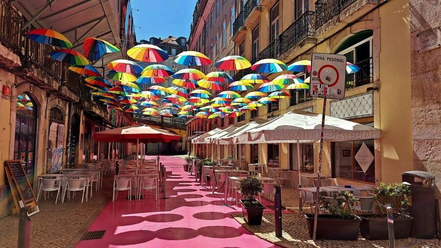Historical Tuk Tuk Tour, Viewpoints and Old Neighborhoods - Alfama brings the best street-level detail