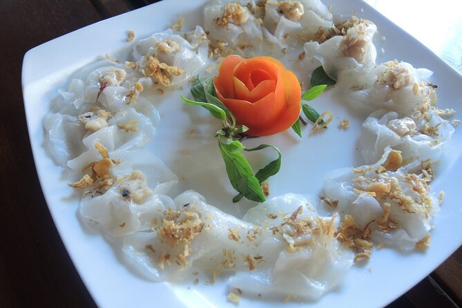 Hoi An Rickshaw Riding/Carpentry or Ceramic Class by Foodie Tour - A private host makes the format flexible