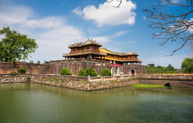 Hue Night Street Food Safari By Cyclo - Key points to know before booking