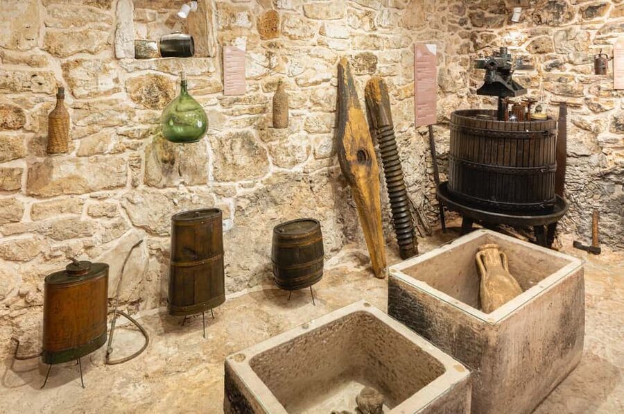 Hvar Island: eTuk Tuk Adventure Tour with a Guide - The Vidikovac view and the lavender fields