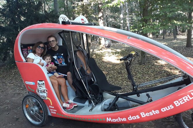 Individual City Tour - Rickshaw Sightseeing in Berlin - The opening ride from Alexanderplatz to old Berlin