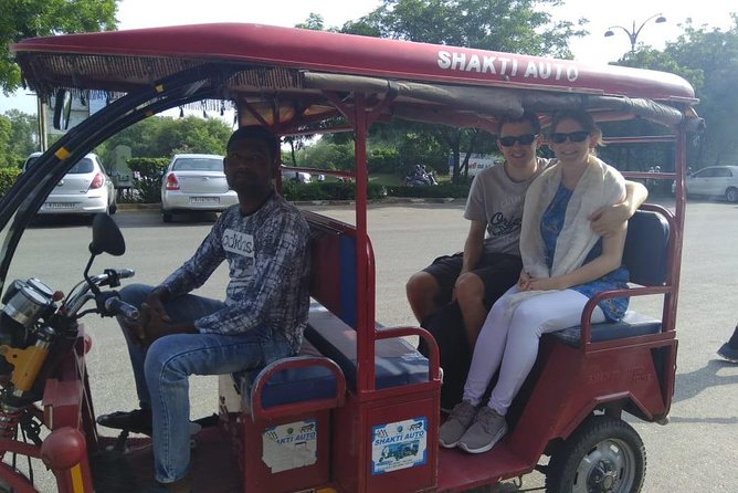Jaipur: Discover Pink City on TukTuk (Guided Tour & Food Tasting) - A quick way to get oriented in Jaipur
