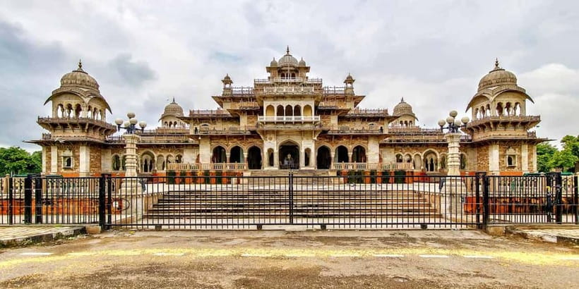 Jaipur: Full-Day Private Sightseeing Tour by Tuk Tuk - Albert Hall needs a quick confirmation before you pay