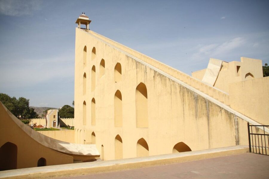 Jaipur: Full-Day Private Sightseeing Tour by Tuk Tuk - Shopping and lunch make the day more personal