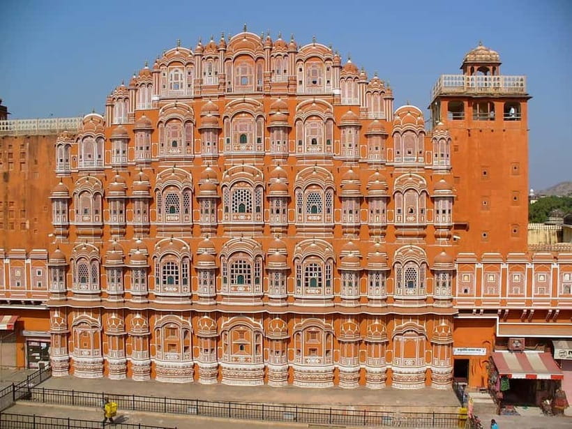 Jaipur Half-Day City Tour By E-Rickshaw with Female Driver - Starting with Jaipur’s Flower Market