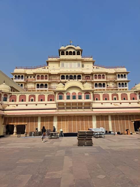 Jaipur Half Day Tour By Tuk Tuk With Local Chaiwala - City Palace: royal Jaipur behind the gates