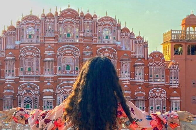 Jaipur Half-Day Tour with Flower Market by Tuk-Tuk or Car - Hawa Mahal: a 30-minute look at Jaipur’s famous facade