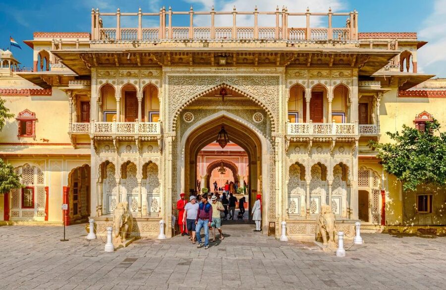 Jaipur: Private Full-Day City Tour by Tuk-Tuk or Car - Hawa Mahal and Jaipur’s famous pink facade