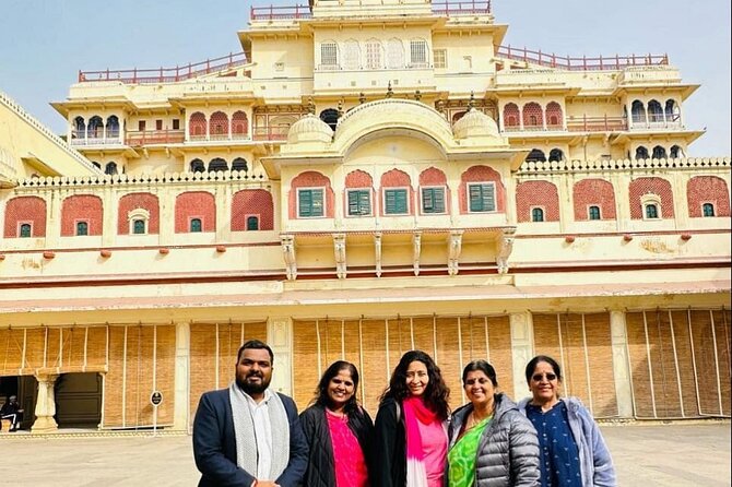 Jaipur Rickshaw Tour Jantar Mantar City Palace - Jantar Mantar: where shadows measure time