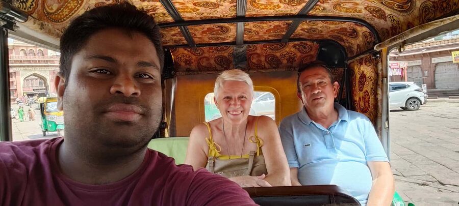 Jodhpur: Private Tuk-Tuk Tour with Pickup and Drop-Off - Umaid Bhawan Palace adds royal scale