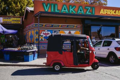 Johannesburg: Soweto Tour by Tuk Tuk