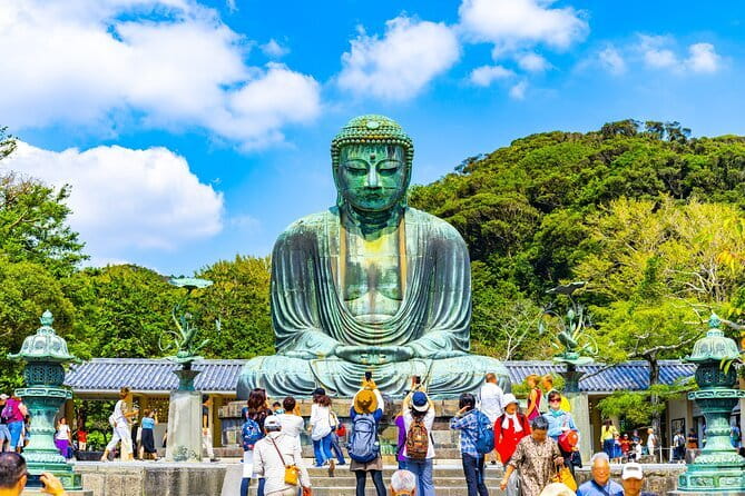 Kamakura Heritage Bike or Walk Tour with ex-Rickshaw guide - The Sanetomo and Hojo Masako graves