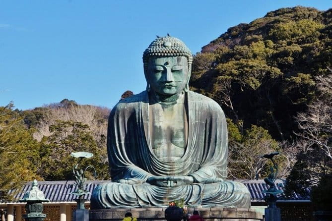 Kamakura Heritage Bike or Walk Tour with ex-Rickshaw guide - Hasedera: gardens, views, and Kannon