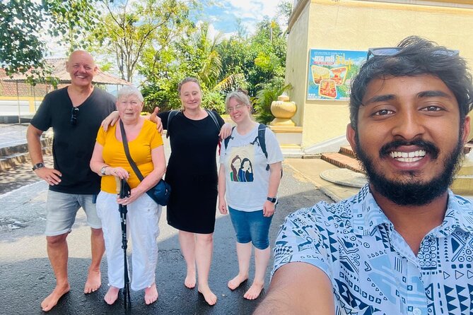 Kandy City Guided Tuk Tuk Tour with Lesley - Forest paths and a Sri Lankan tea lesson