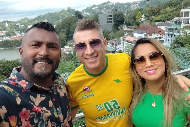 Kandy City Tour by Tuk Tuk with sana - Ceylon Tea Museum and the story behind the cup