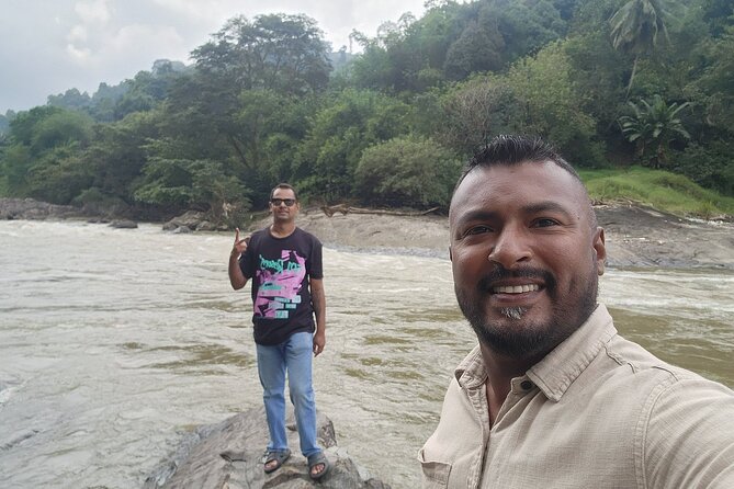 Kandy City Tour by Tuk Tuk with sana - Natural Gems and Gemmological Museum